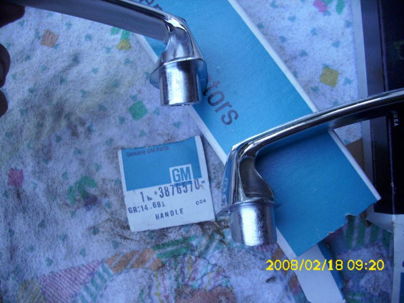 NOS 1966 1967 CORVETTE INTERIOR DOOR PANEL PULL HANDLES PAIR, US $0.01, image 2