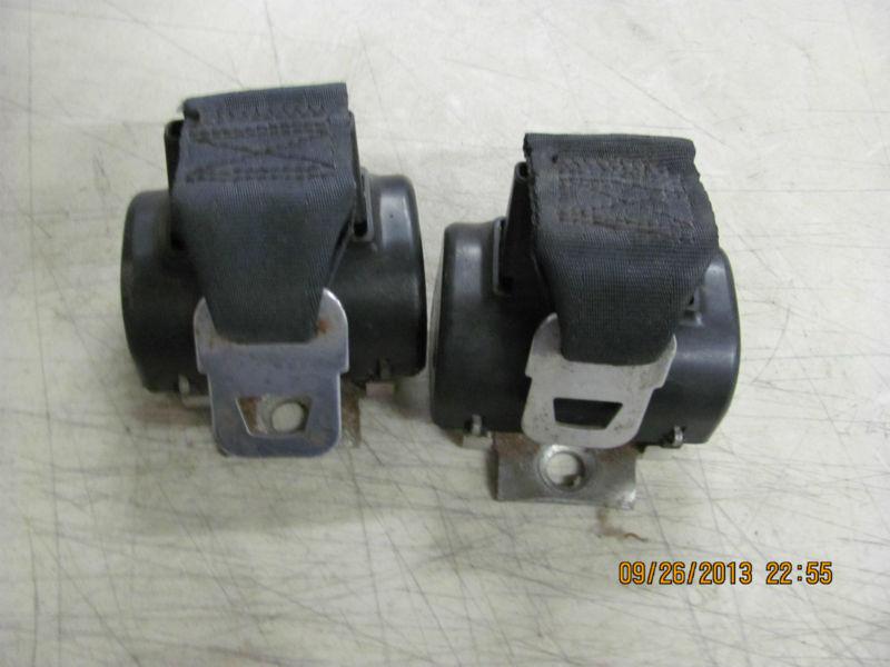 70-81 camaro/firebird rear seat belt retractors black