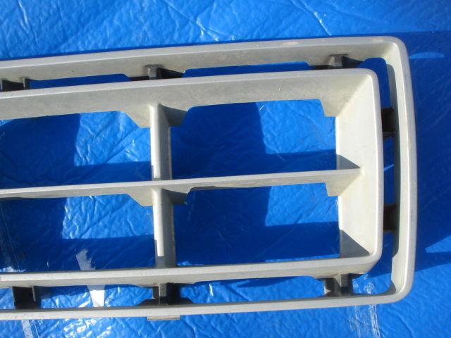 1976 76 Ford Truck F100 F150 F250 F350 Super Camper Special Ranger XLT GRILLE RH, US $49.99, image 5