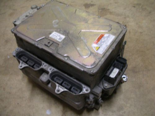 Toyota camry inverter / converter  2007 to 2010