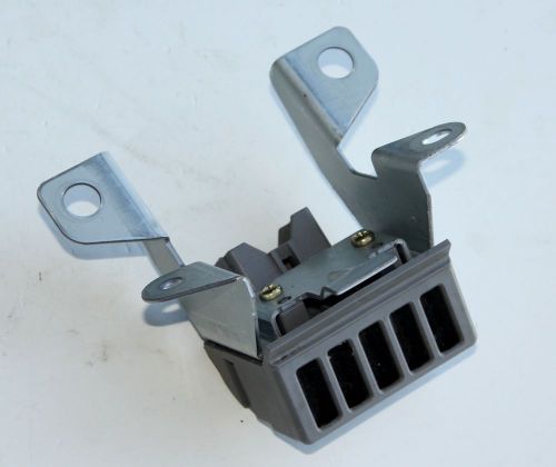 04 05 toyota matrix wagon lift gate glass latch hatch oem