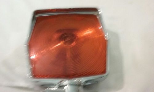 Double sided chrome pedestal amber/red lamp, sold in pair