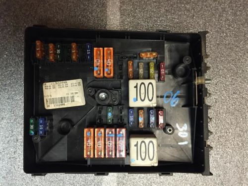06 07 08 09 10 volkswagen vw jetta beetle eos tiguan main fuse relay box panel