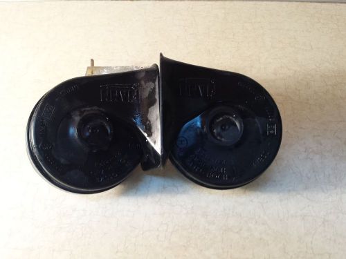 Mustang horns oem original high &amp; low horn w/ bracket  99 00 02 03 04