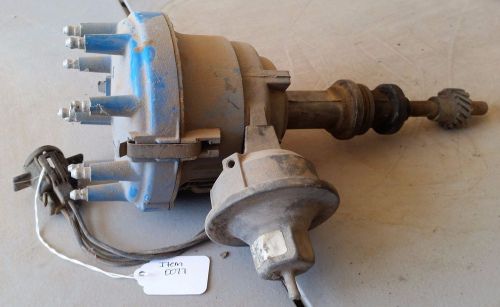 Ford 302 facotry electronic distributor. item 00077