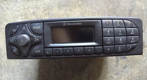 Mercedes benz 2001-2004 c230 c240 c320 radio stero oem a 203 820 10 86