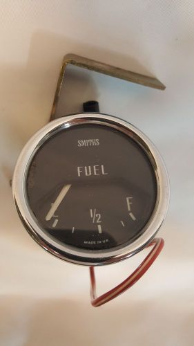 Smiths fuel gauge 1972-76 mgb mgbgt + mg midget 1972-77  out of a running car
