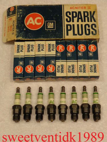 Nos ac-r43t spark plugs....4 green rings....1970 corvette, camaro, chevelle..etc