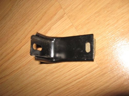 Nos 1978 ford mustang fairmont radiator to grille mounting bracket d8bz-8a278-c