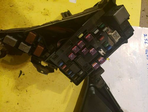 2008 Subaru Impreza 2.5L Auto Hatchback engine compartment Base Fuse Box, C $120.00, image 4
