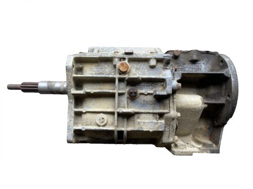 Jeep CJ T5 five speed manual transmission 80-86 CJ7 CJ8 FREE SHIPPING, US $549.00, image 3