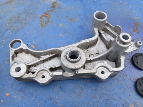 2004 05 honda cb900f cb 919 hornet left right lower frame bracket mount  cap oem