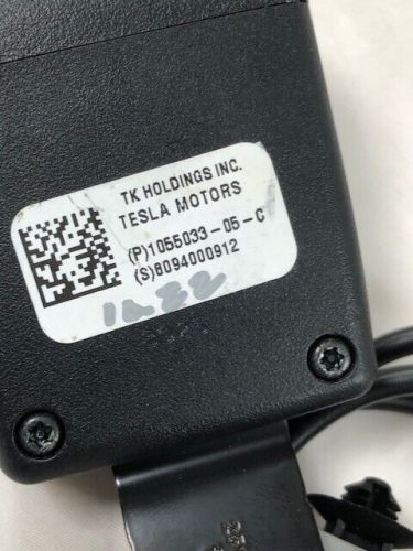 Tesla Model S X Rear Left Seat Belt Buckle Black 2016-20 OEM 1055033-55-C, US $34.95, image 2
