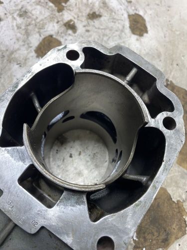 Ski doo mxz formula z 700 923692 cylinder snowmobile $50 core refund read descri