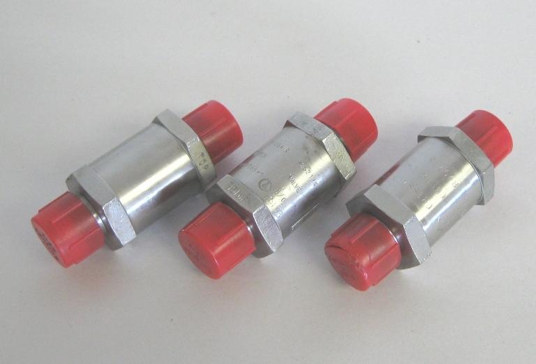 Lot crissair aircraft check valve p/n 2s2124-1