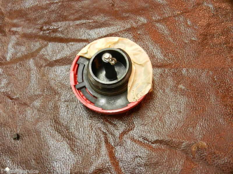 Find 9395 SEADOO XP SPX SPEEDSTER SPI 657X FUEL GAS CAP in Waterford