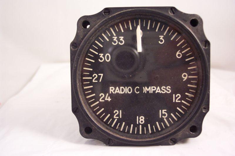 Motorola radio compass indicator model 2330 core as removed no reserve