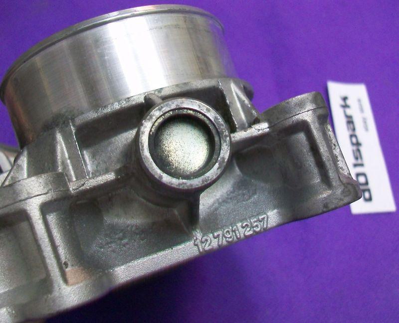 CLEAN !!! 03-06 SAAB 9-3 2.0 TURBO THROTTLE BODY 93 176 028 , 12 791 257, US $125.00, image 3