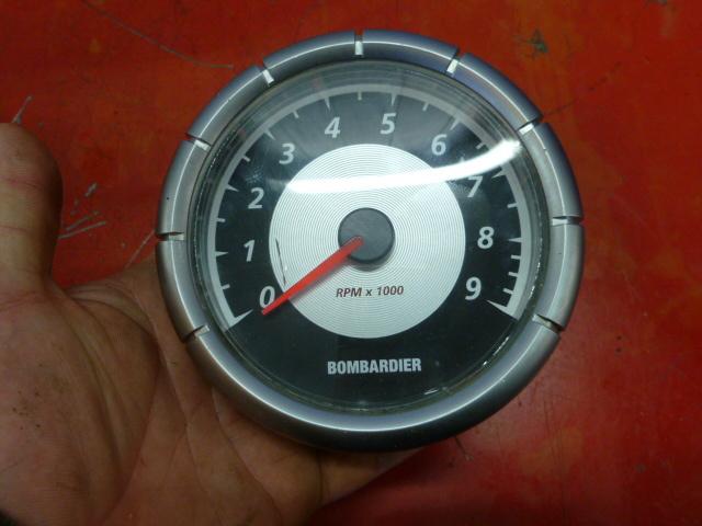 Skidoo renegade rev 2004 04 600 ho oem tachometer tach assembly mxz 800
