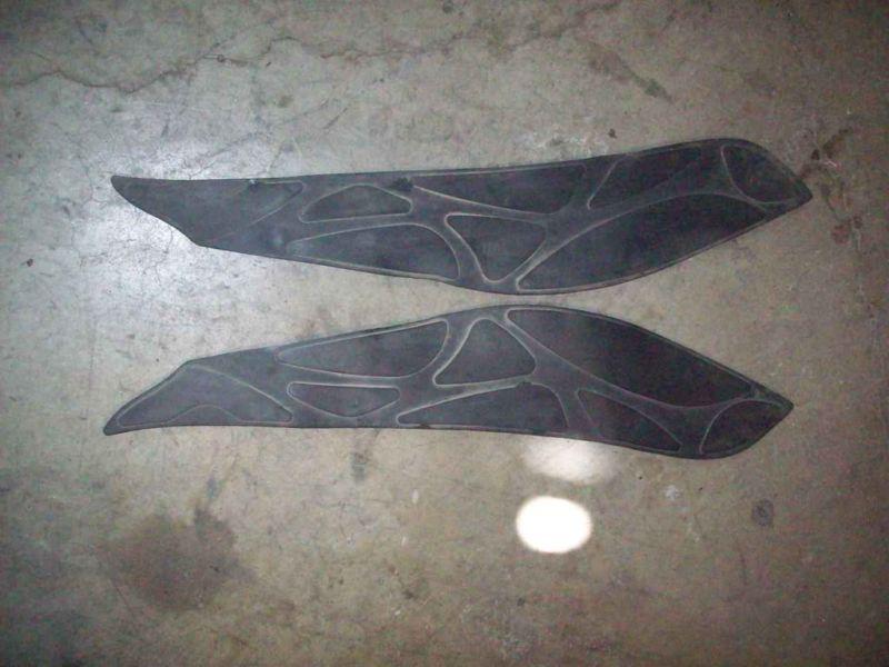 Kymco bet & win 250 rubber floorboard inserts 04 80102