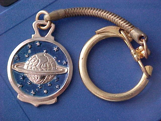Vintage oldsmobile silver key chain