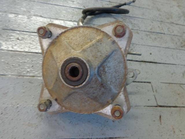 1992 Yamaha Timberwolf 250 front brake hub drum, US $25.00, image 2