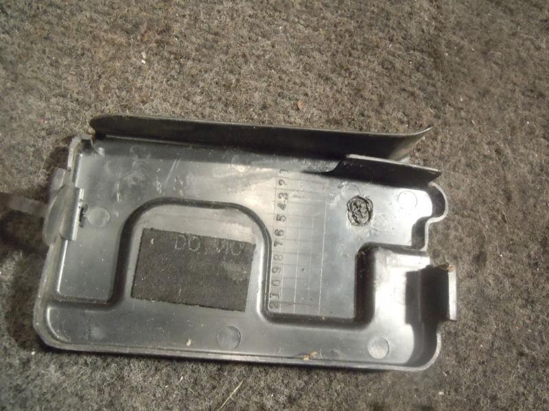 2001 Honda Elite CH80 Battery Box Cover Lid Door @ Moped Motion, US $9.99, image 2