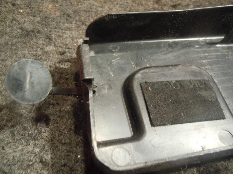 2001 Honda Elite CH80 Battery Box Cover Lid Door @ Moped Motion, US $9.99, image 5