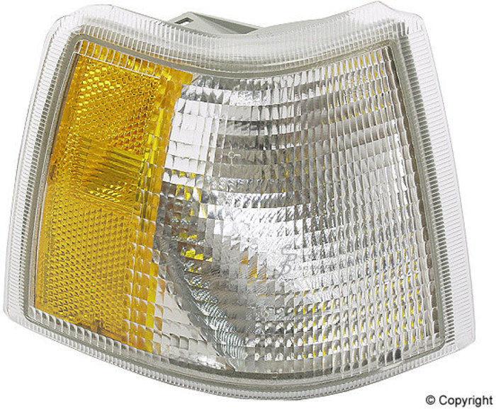 Sell Genuine Turn Signal Assembly in Los Angeles, California, US, for