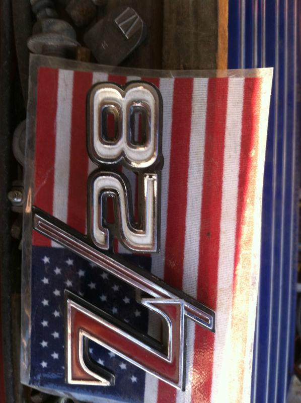1969 camaro z28 emblem / badge
