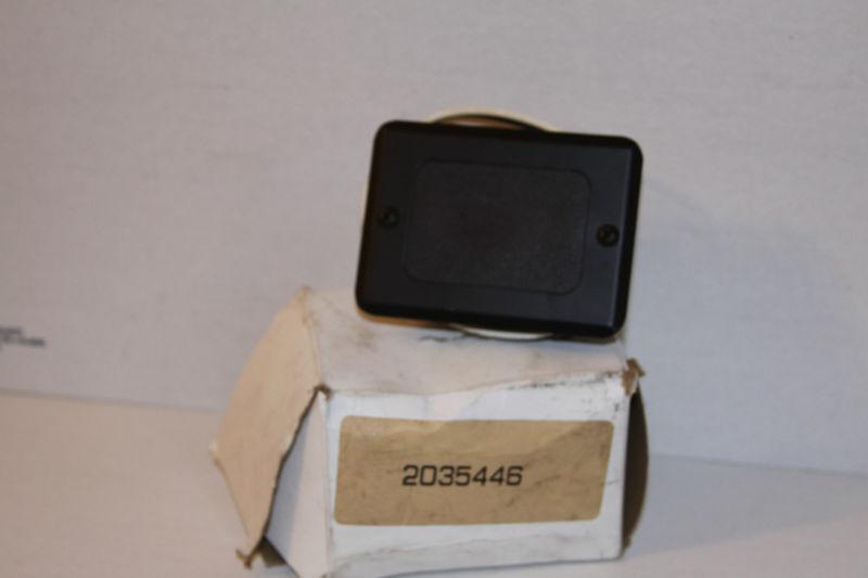 Red directional arrow, US $5.00, image 2