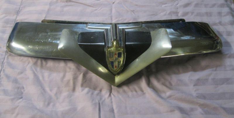 Nice! 1953 lincoln capri center grill molding piece emblem orniment hot rod rat