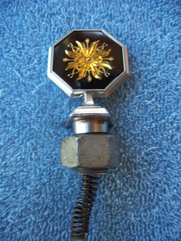 75 76 pontiac ventura, grand ville, bonneville hood ornament emblem 