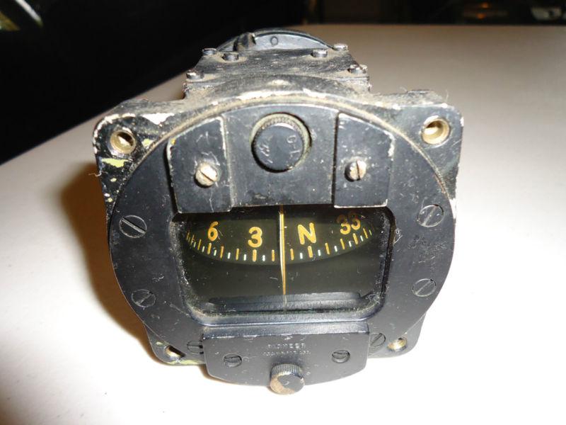 Sell Vintage Pioneer Airplane Aircraft Compass Liquid Filled Works in Ohio, US, for US 24.50