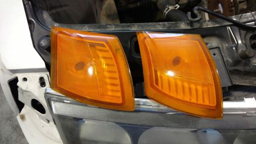 2003 saturn vue corner lights
