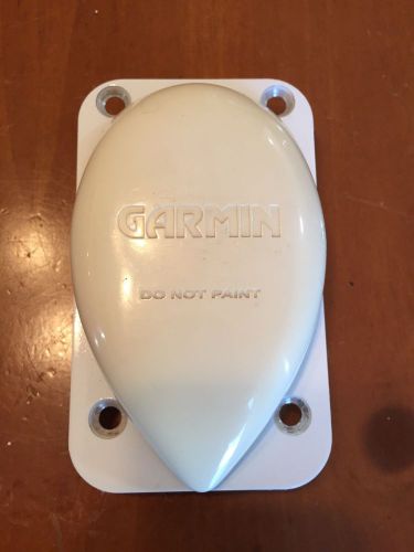 Garmin ga56 gps antenna p/n: 011-00147-00 with backing plate