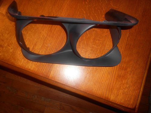 Oem 1968-72 corvette rh passenger headlight bezel metal aluminum 3911144