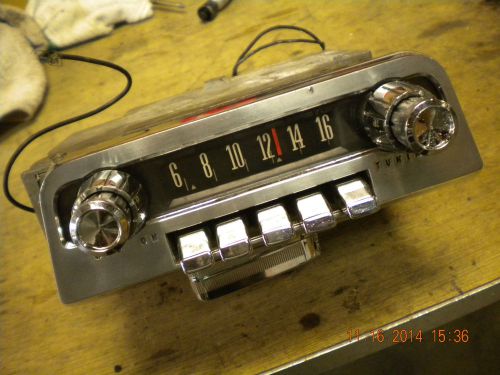 61-62-63 ford thunderbird oem complete in-dash radio hardtop conv t-bird fomoco