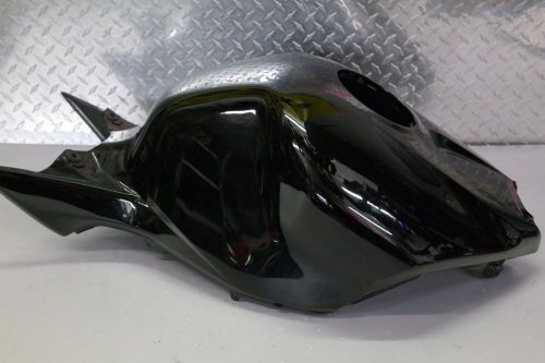 04 07 honda cbr 1000rr gas tank cover fairing