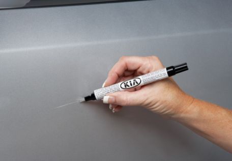 Kia rondo 2006-2007 volcanic red oem touch up paint pen ua006 tu50143h