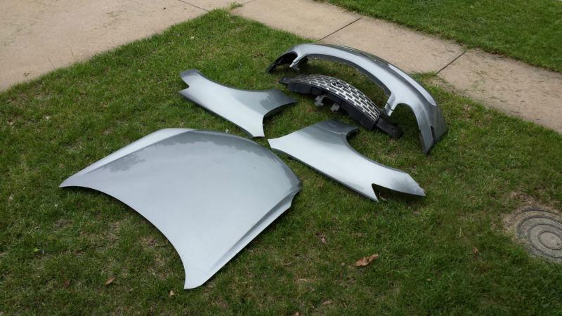 Infiniti g35 front clip, includes bumper, hood, fenders, grille, 