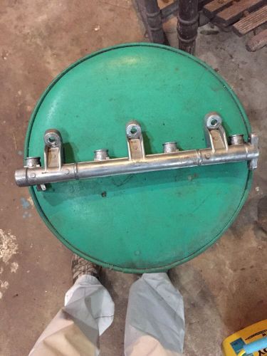 Fuel distribution rail from 2001 kia sportage