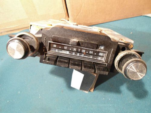 1973-75 grand prix tempest lemans vintage  am / fm stereo radio oem