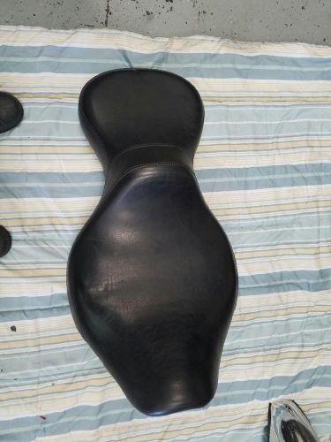 Harley davidson soft tail touring seat