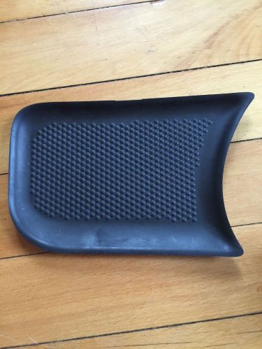 1999 2000 2001 2002 oem oldsmobile alero console tray liner black