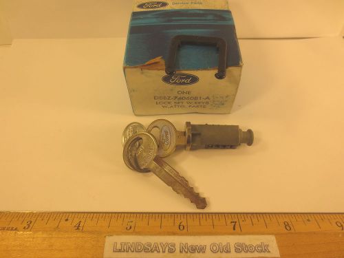 Ford 1978/1983 mustang &amp; capri &#034;lock set&#034; glove compartment w/keys &amp; attg. part