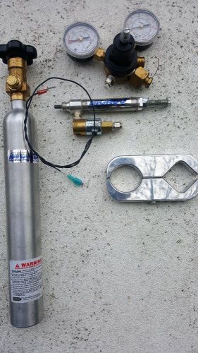 Biondo co2 bottle, regulator, and bracket with starting line control cylinder