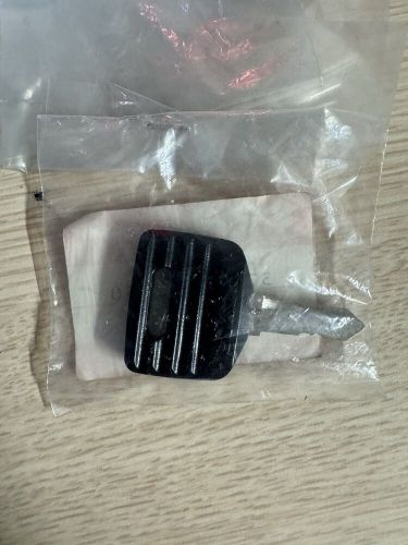 Suzuki outboards new oem key #16 37141-92e50 b14