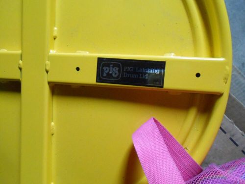 New pig drm659-yw latching drum lid for 55 gallon drum, yellow no box