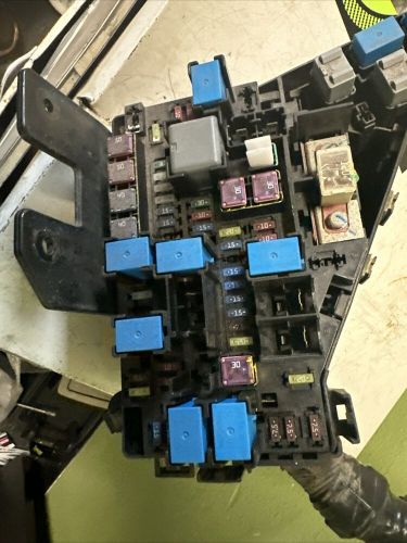 2014 SUBARU OUTBACK FUSE BOX RELAY BLOCK JUNCTION PANEL MB102801B OEM, US $39.99, image 2